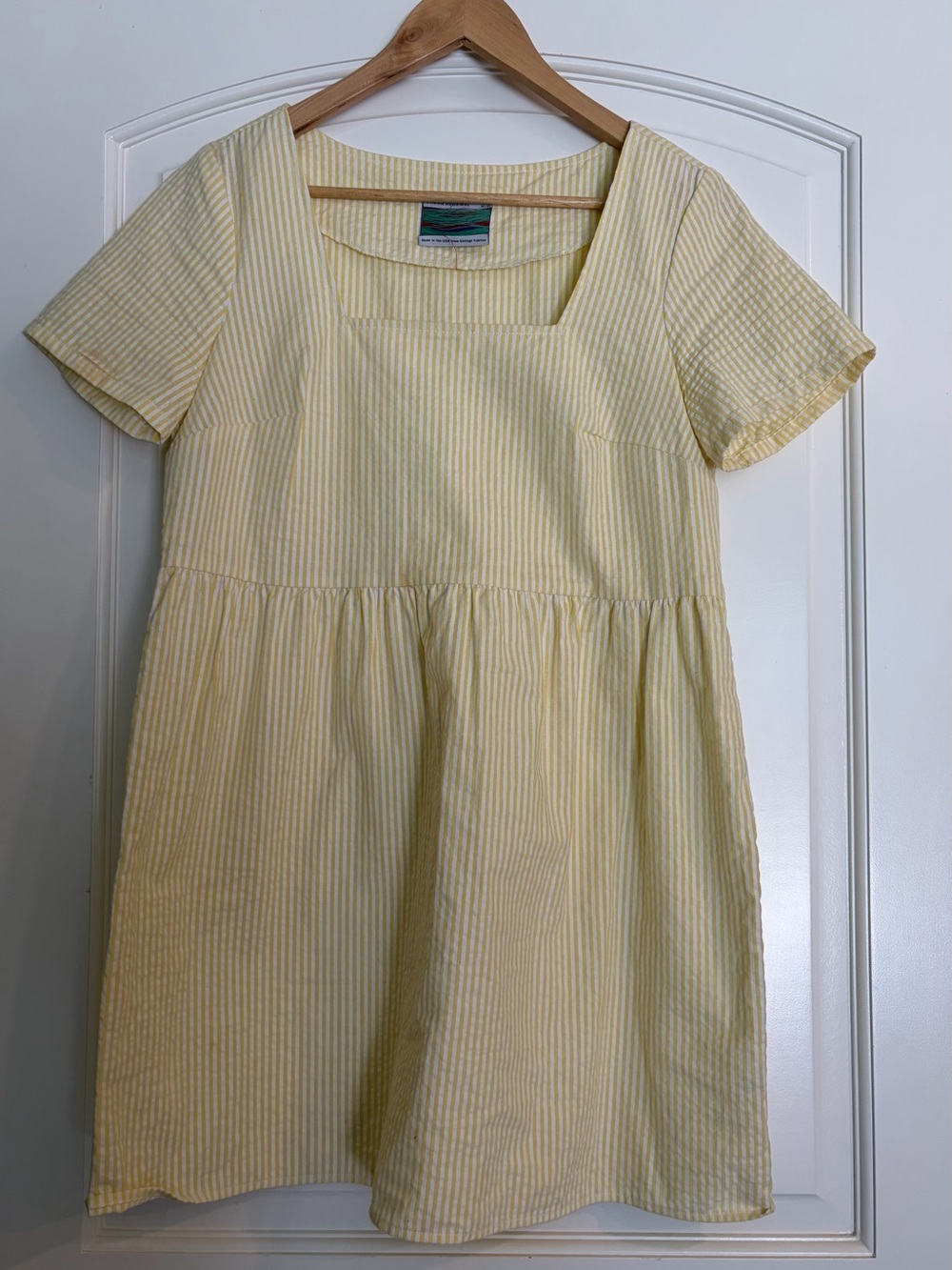 Urban Renewal Remnants Striped
Seersucker Babydoll Dress Size M